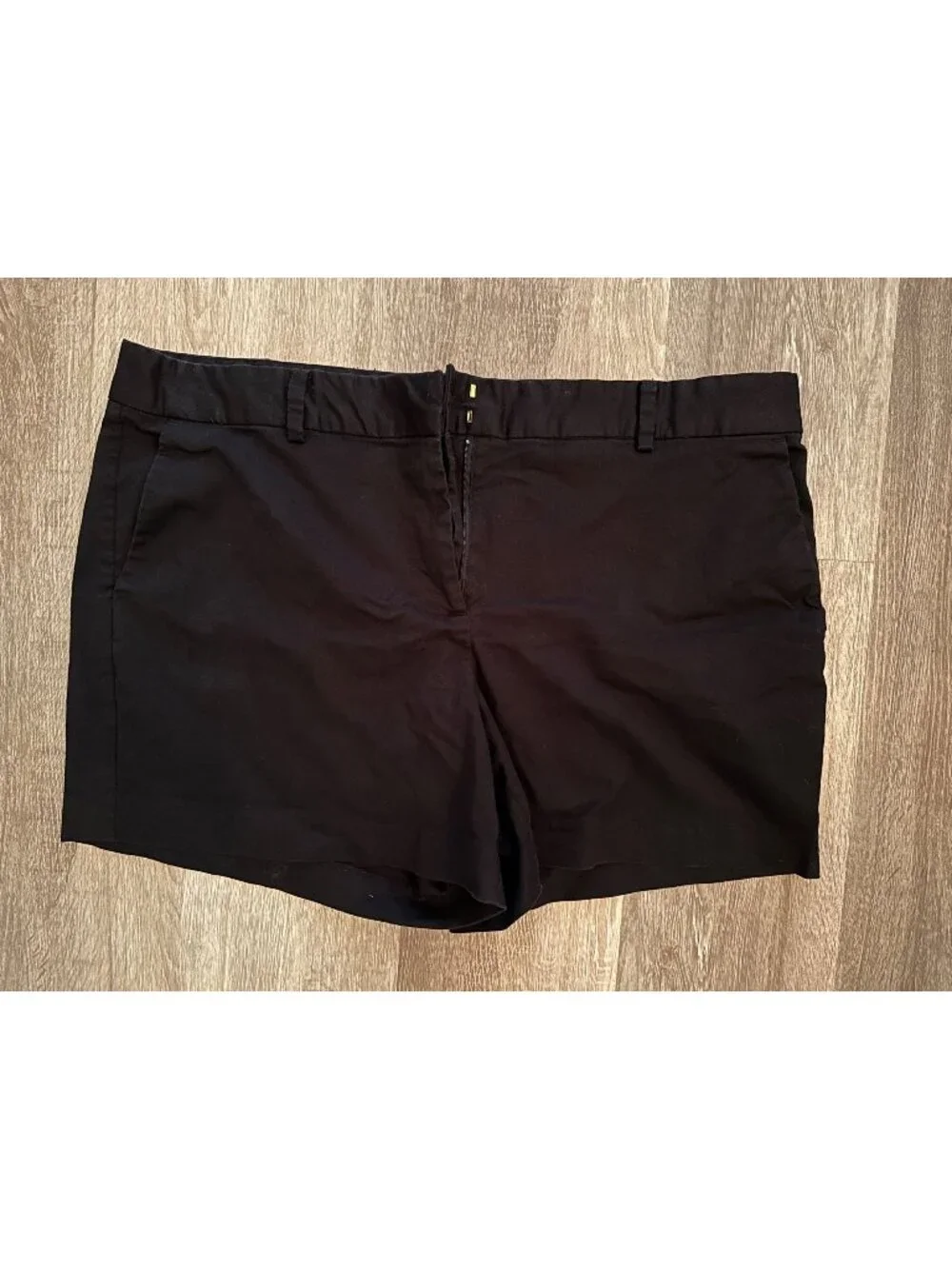 Micheal Kors black shorts size 16W